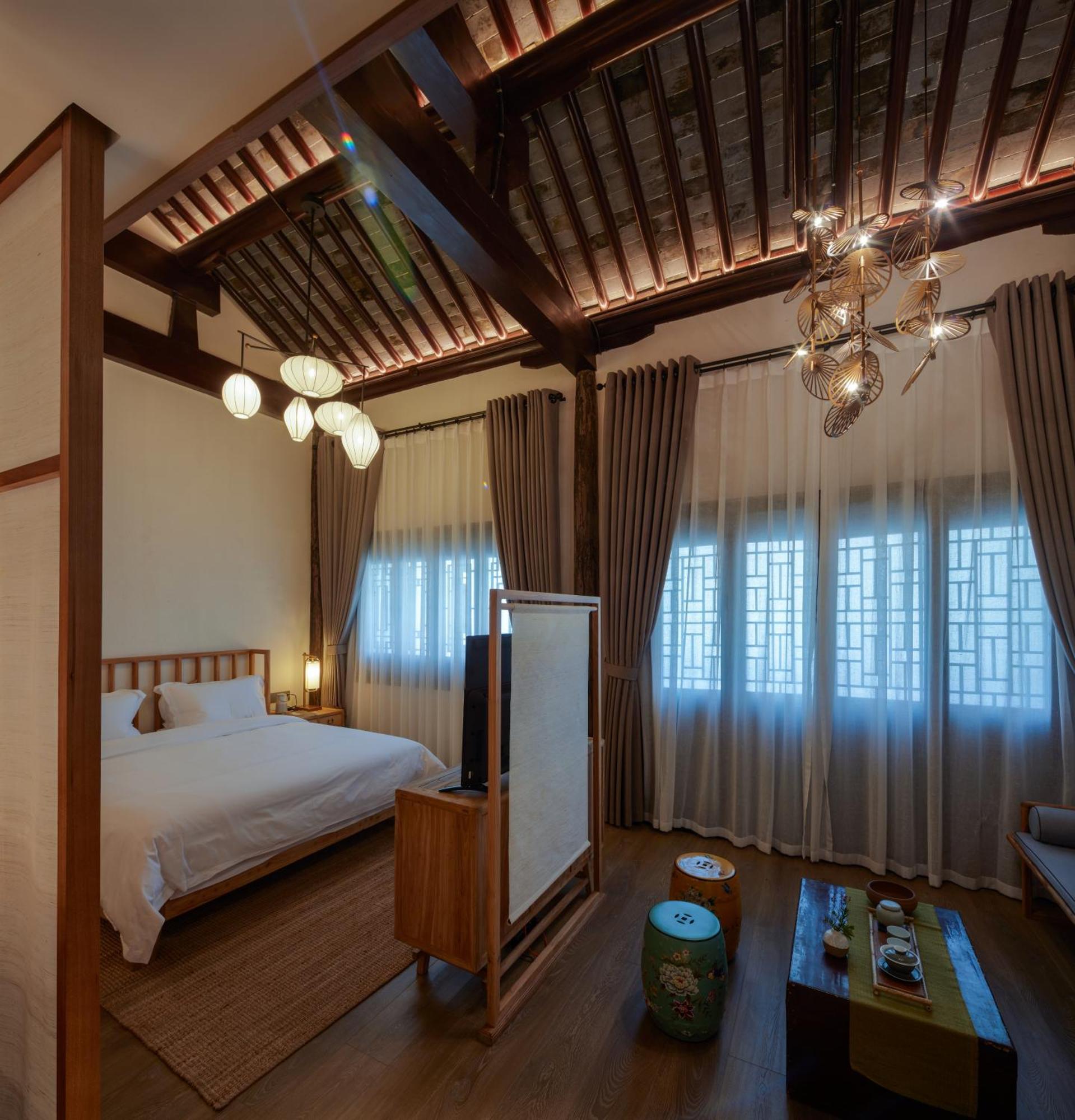 Uin Oriental Hotel Усі Екстер'єр фото